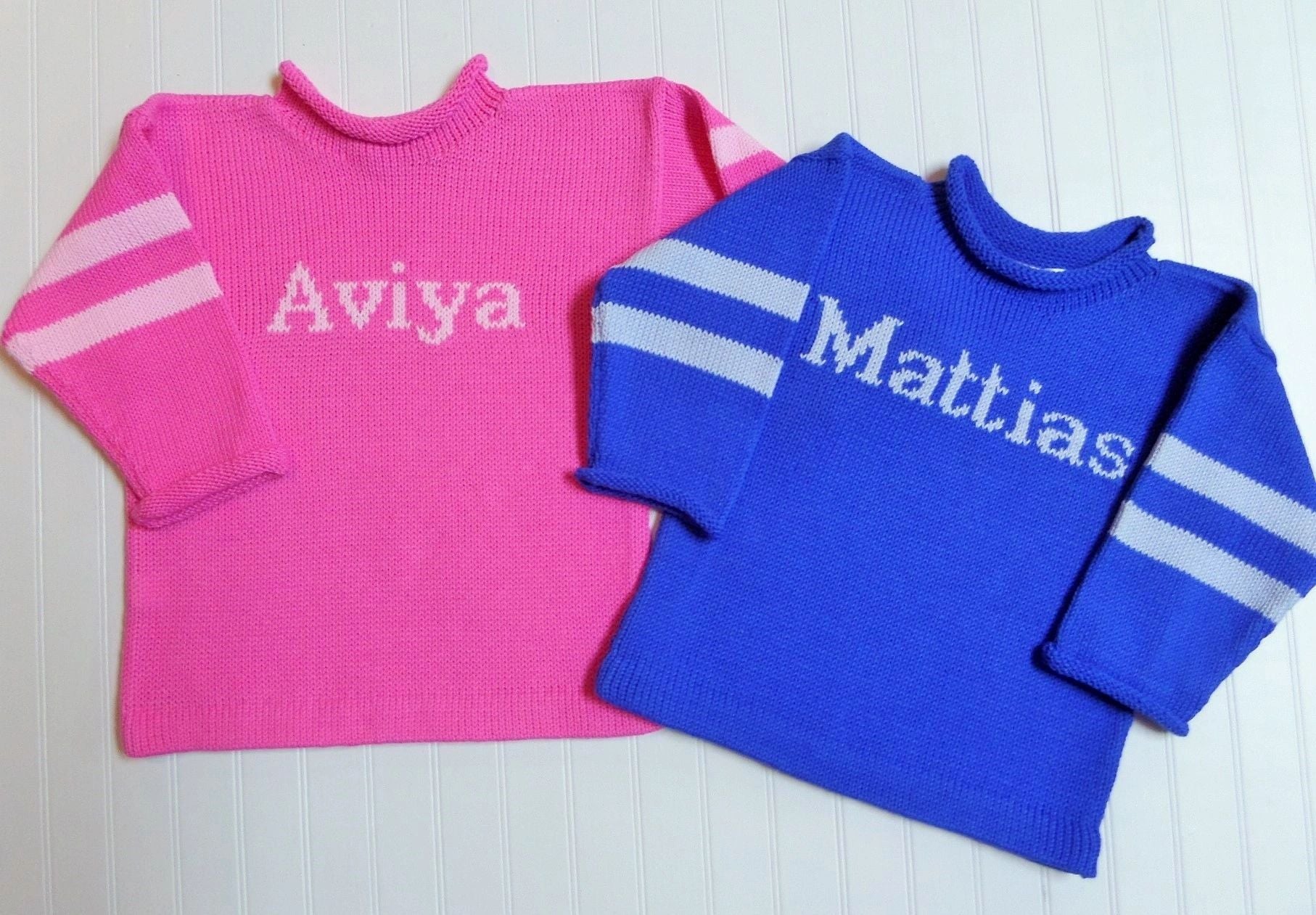 SLEEVE STRIPE SWEATER WITH NAME /2 COLOR